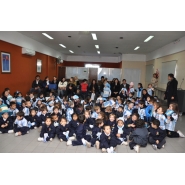 Festejos por el Día de la Bandera con los niños de Jardín